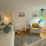 Charm Of Ii Apartment Lissabon
